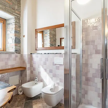 - Rustic Chic Retreat Feriehus Ballabio