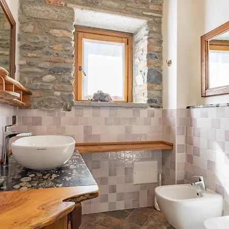 Feriehus - Rustic Chic Retreat *