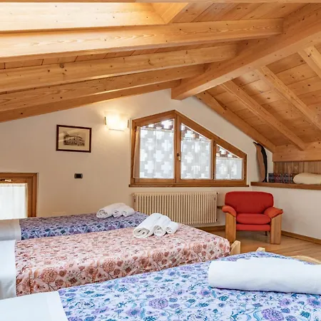 - Rustic Chic Retreat Feriehus Ballabio